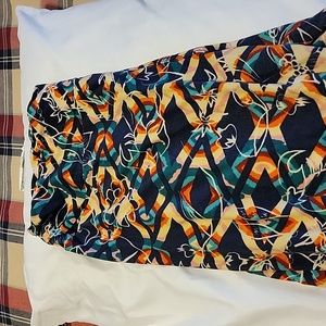 Lularoe multicolored leggings tall and curvy